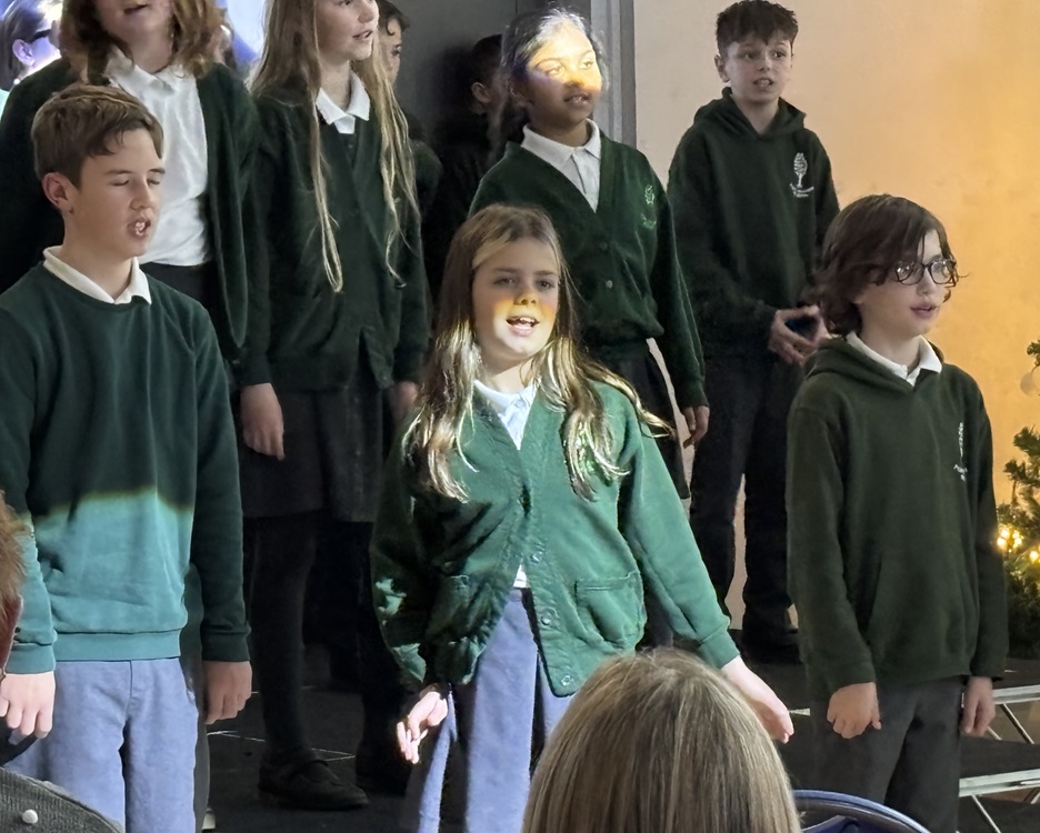 Year 6 sing