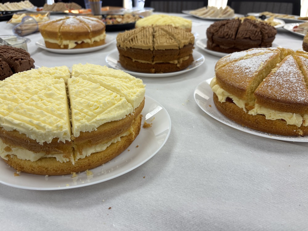 pupil bakes and cakse